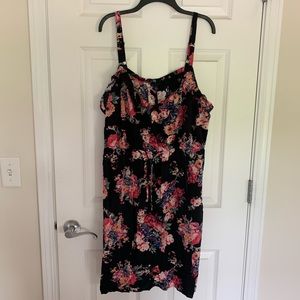 🖤🌹Torrid Black Spaghetti Floral Dress
